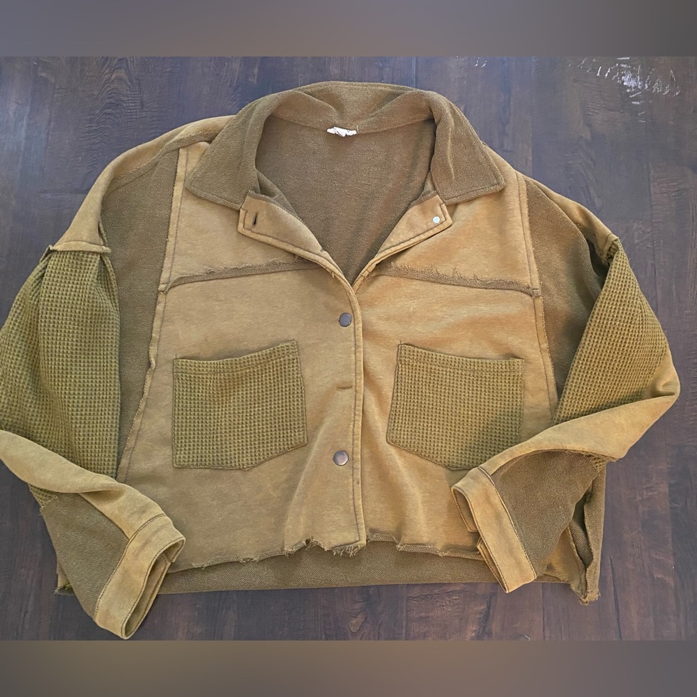 POL mineral wash crop jacket, size M, NWOT
